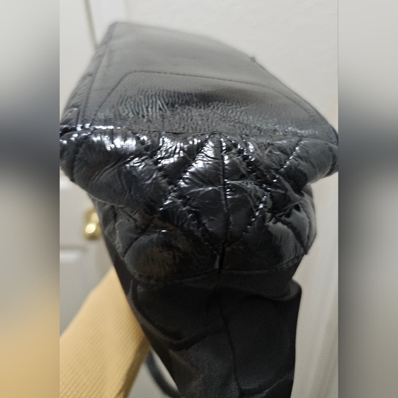 Coach Black Quilted Patent Leather Poppy Black Tote EUC - Picture 9 of 16